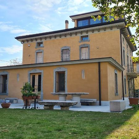 Appartamento Modenese 8 เปสเคียรา เดล การ์ดา ภายนอก รูปภาพ